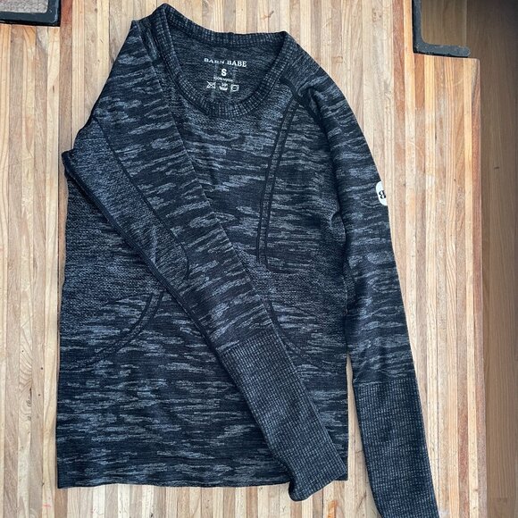 Barn Babe Equestrian Long Sleeve Charcoal Riding Top - Picture 1 of 4